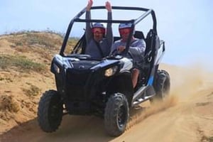 Cabo San Lucas: Aventura en la playa y el desierto en quad