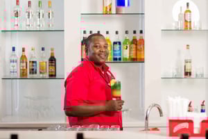 Montego Bay: Club Mobay VIP Departure Lounge Experience