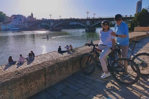 Private Tour by bike with Alcazar Guided Visit without ticket