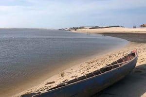 Rio Preguiças: Monkeys, Lighthouse & Caburé Beach