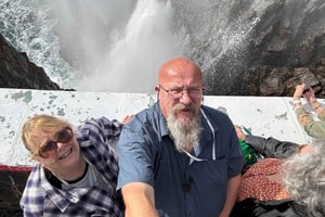 Shore Excursion: La Bufadora, Markets & Ensenada City Sights