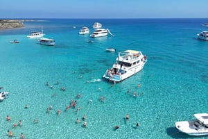 Blue Lagoon (Akamas) buss- och båttur från Paphos