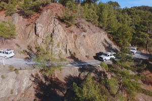 Ab Ayia Napa: Grand Tour Jeep Safari mit Mittagessen