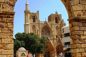 Paphos: Geteiltes Nikosia (Nordzypern begehbar) und Larnaca