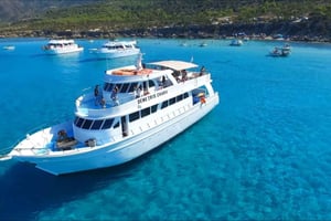 Jeep & Boat: 4x4 Tour + Boat to Blue Lagoon