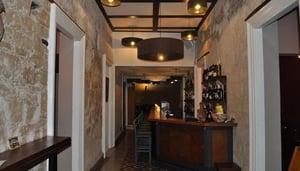 Labyrinthos Wine Bar & Gallery