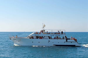 Larnaca-Bucht-Kreuzfahrt mit Schnorcheln