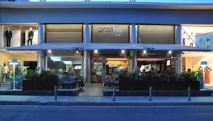 Pralina Cafe & Restaurant