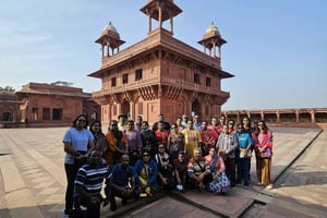 Agra: Taj Mahal, Fort Agra i Fatehpur Sikri – wycieczka z przewodnikiem.