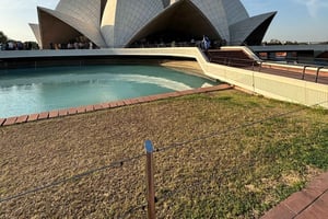 Delhi Airport to Airport : Layover Guided Delhi City Tour