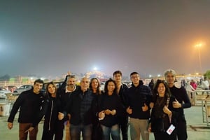 デリー：オールドデリー、アクシャルダム寺院、ライトショーツアー