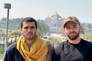 デリー：入場チケット付きのプライベート半日市内ツアーをご案内いたします