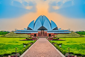 Delhi: Yksityinen hengelliset kohteet autokierros lounaalla ja sisäänpääsyllä varustettuna