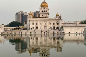 Delhi: Andlig tempeltur med guide och bil