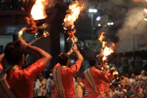 From Delhi: 6 Day GoldenTriangle Tour with Varanasi ByFlight