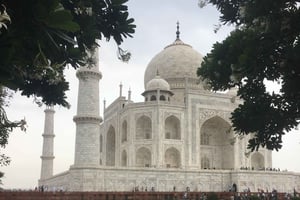 De Délhi: Viagem com tudo incluído para Tajmahal e Agra em trem rápido