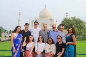 From Delhi: Same Day Taj Mahal Tour by Car with Chauffeur