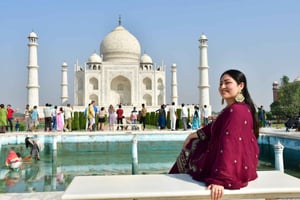 Från Delhi: Dagstur till Taj Mahal med biljetter och lunch
