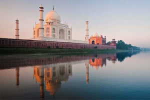 Из Мумбаи: тур в Агру и Тадж-Махал в тот же день