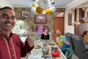 Få en riktig smak av Indien och njut med lokalbefolkningen i ett hem i Delhi