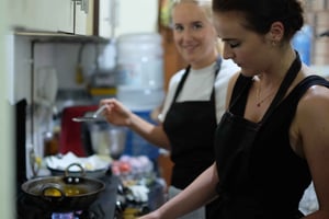 New Delhi: 5-Hour Traditional Cooking Class with Local Chef