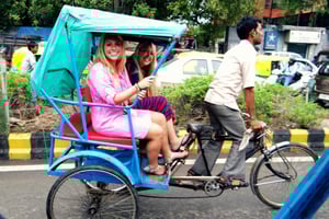 Old 3-Hour Tuk-Tuk/Rickshaw Tour