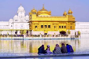 Same Day Tour von Amritsar ab Delhi mit Flugtickets.