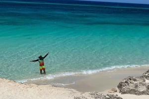 Retki Bahia de las Águilasin ja neljälle paratiisimaiselle karibialaiselle rannalle