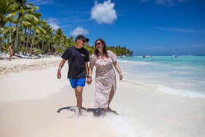 Santo Domingosta: Saonan saaren kierros lounaalla ja juomilla