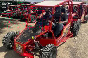 Частная поездка на багги для двоих: закуски и напитки включены
