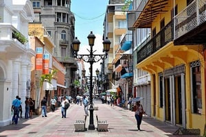 Private:Santo Domingo: Street Tour with Local Guide