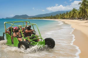 Puerto Plata: Aventura en Buggy 'Doble Chapuzón' en Playa y Río