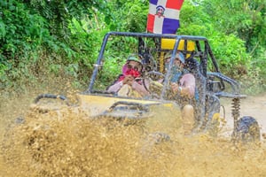 Punta Cana buggy- og ATV-tur: grotte, Macao Beach, gratis afhentning