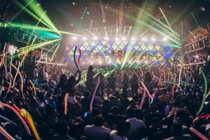 Punta Cana: Inngang til Coco Bongo nattklubb med transport