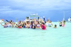 Punta Cana: Saona Island Catamaran in Caribbean Deluxe VIP