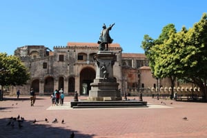 City tour histórico de Santo Domingo: Explora o património