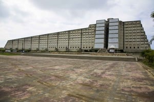 サントドミンゴ：歴史、文化、コロンの灯台からのパノラマビューをお楽しみください