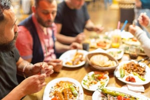 Dubai Insider Food Tour: Yksityinen & 100% Henkilökohtainen