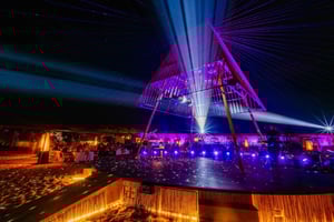 Dubaj: Sylwestrowa biała gala w Sonara