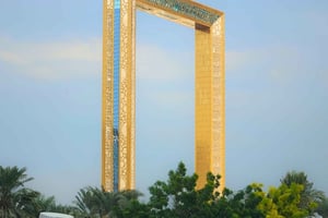 Dubai:Private Frame Entry, Mosque, Souks, Tastings& transfer