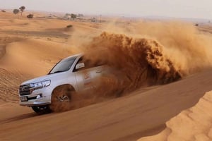 Dubai: Rote Dünen Morgen Wüste Quad, Buggy oder 4x4 Fahrt