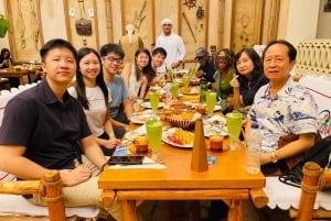 Dubaï : Vieille ville, cuisine de rue, crique, souks et maison émiratie