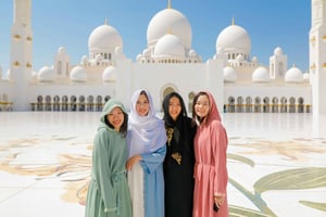From Dubai: Abu Dhabi City Sightseeing & Sheikh Zayed Mosque