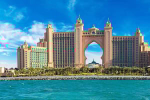 Ras Al Khaimah: Dubai Private Day Trip with Hotel Pickup