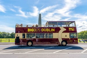Dublin: Big Bus Hop-On, Hop-Off-Bustour mit Live Guide