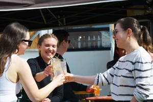 Dublin: Gin Masterclass with Welcome Drink & Tasting Flight