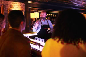 Dublin: Guinness Storehouse Connoisseur Experience