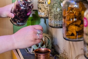 Gin School, tislaa oma gini, cocktailit, maistiaiset, ruoka