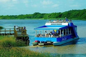 ダーバン発イシマンガリソ ボート クルーズ & ゲーム ドライブ 1 日ツアー