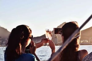 Cape Town: Sunset Champagne Cruise